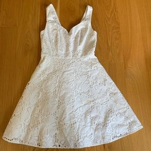 white lilly pulitzer dress